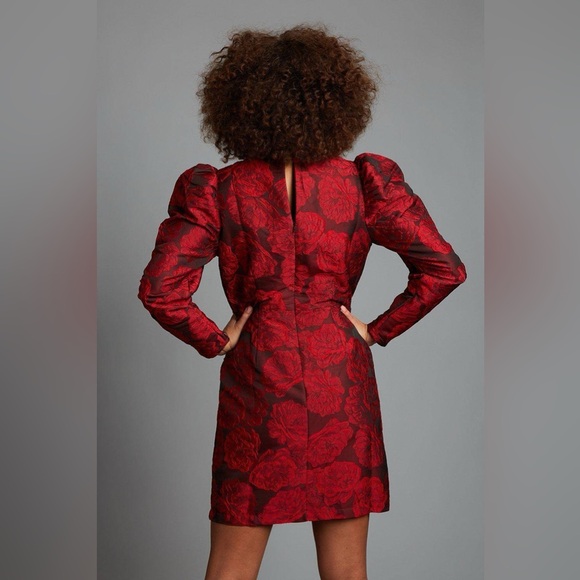 Dorothy Perkins Red Satin Jacquard Wrap Mini Dress NWT size 8 - Picture 3 of 6